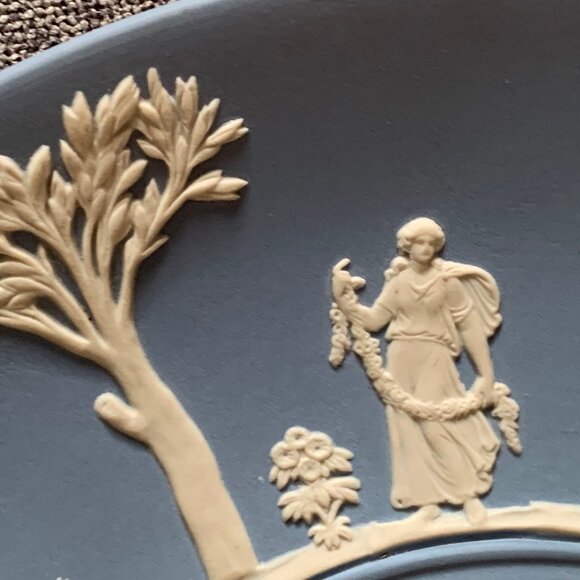 Vintage Imported Wedgewood China - Picture 10 of 11